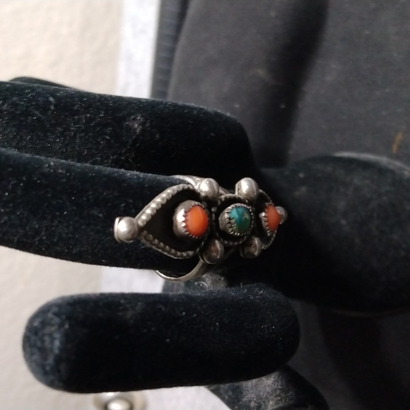 Native American Style Ring - Picture 1 of 5